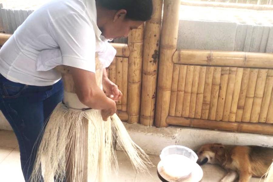 Las tejedoras manabitas nos sorprenden con su habilidad