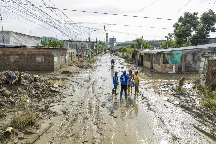 Imagen de los equipos de WFP llegaron a la zona de desastre en Esmeraldas, Ecuador