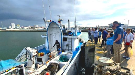 Equipo país de ONU Ecuador en puerto pesquero de Manabí
